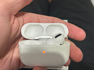 Vând air pods originali