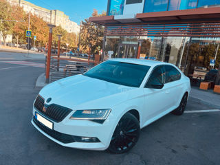 Skoda Superb foto 8