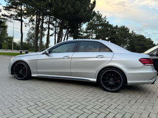 Mercedes E-Class foto 4