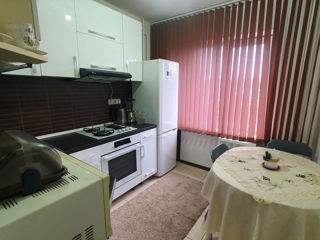 Apartament cu 1 cameră, 30 m², Botanica, Chișinău foto 5