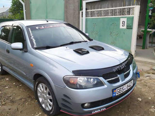 Nissan Almera foto 2