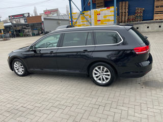 Volkswagen Passat foto 7