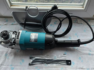 Makita 9069 (polizor unghiular) foto 2