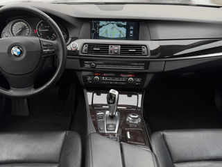 BMW 5 Series foto 5