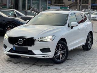 Volvo XC60 foto 1