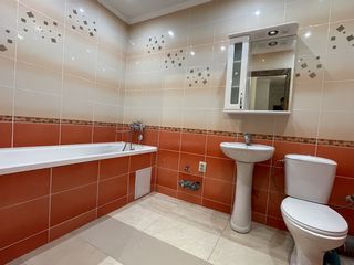 Apartament de vânzare, Chișinău, sec. Botanica, Bloc Nou, 2 camere, 74mp, et. 1 foto 9