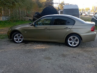 BMW 3 Series foto 6