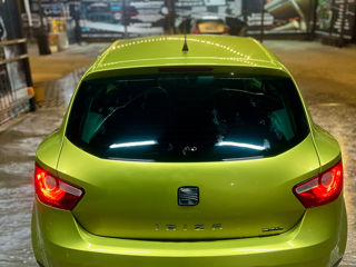 Seat Ibiza foto 2