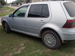 Volkswagen Golf foto 3