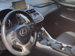 Lexus NX Series foto 5