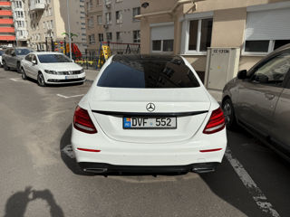 Mercedes E-Class foto 4