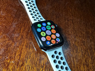 Apple Watch SE 2022, 44mm, GPS, Stare Excelentă + Curele Adiționale foto 9