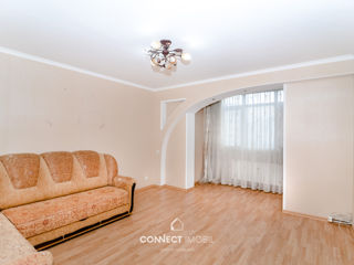 Apartament cu 3 camere, 75 m², Poșta Veche, Chișinău foto 3