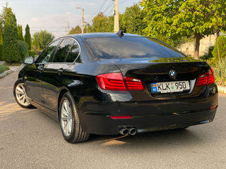 BMW 5 Series foto 3