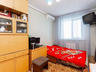 Apartament cu 3 camere, 60 m², Buiucani, Chișinău foto 6