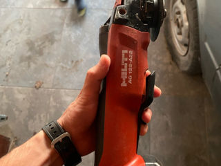 Болгарка Hilti ag 125-a22, с 2 АКБ