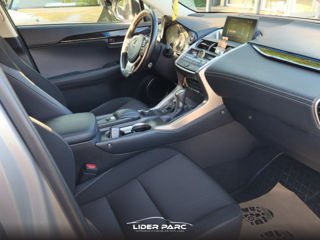 Lexus NX Series foto 5
