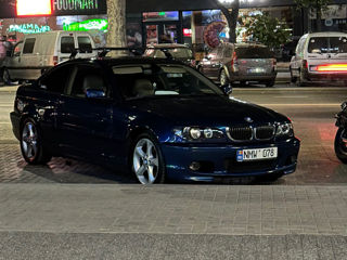 BMW 3 Series Coupe foto 2