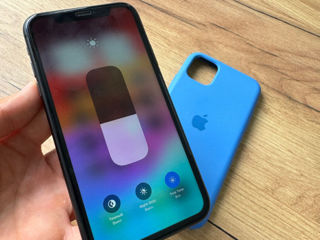 Se vinde IPhone 11