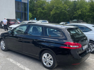 Peugeot 308 foto 8