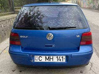 Volkswagen Golf foto 8