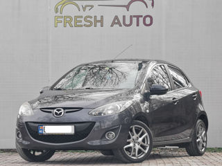 Mazda 2 foto 2