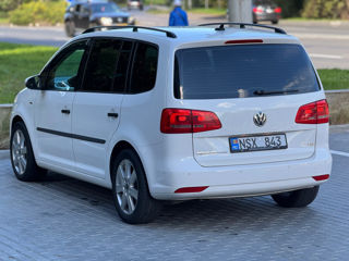 Volkswagen Touran foto 6