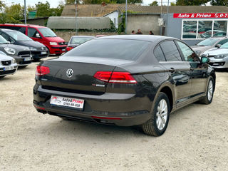 Volkswagen Passat foto 6