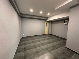 Spaţiu comercial parter 46 m2 foto 6