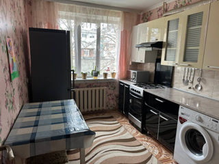 Apartament cu 2 camere, 50 m², Poșta Veche, Chișinău foto 8