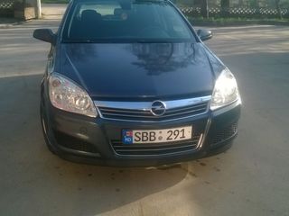 Opel Astra foto 6