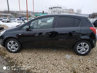 Opel Corsa foto 3