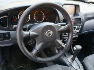 Nissan Almera foto 11