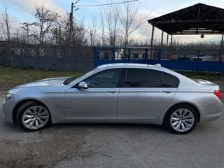 BMW 7 Series foto 3