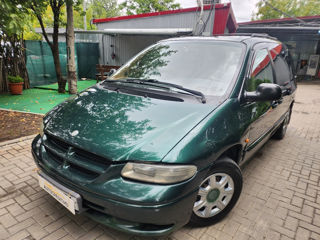 Chrysler Voyager foto 13