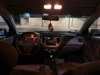 KIA Rio foto 5