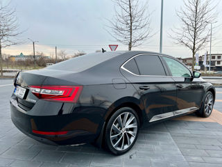 Skoda Superb foto 5