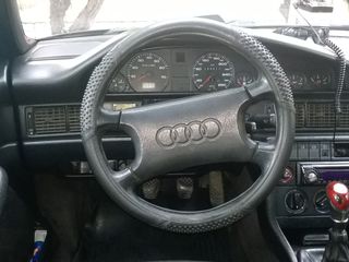 Audi 100 foto 9
