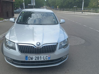 Skoda Superb foto 5