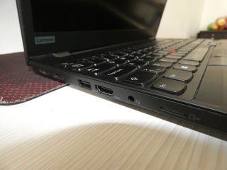 Lenovo ThinkPad T15 foto 4