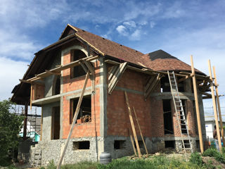 Acoperim construcții noi , le renovăm și pe cele vechi foto 5