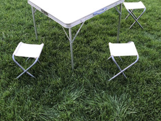 Masa picnic + 4 scaune . Calitatea superioară!