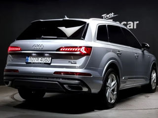 Audi Q7 foto 2