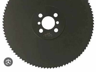 Disc pe Metal