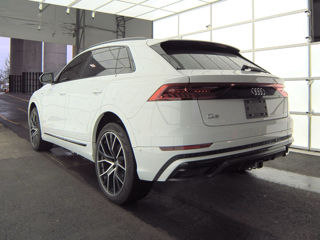 Audi Q8 foto 5