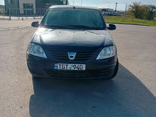 Dacia Logan foto 2