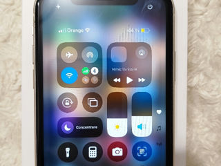 Iphone 11,128 gb foto 2