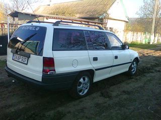 Opel Astra foto 4