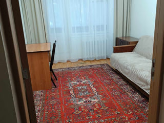 Apartament cu 3 camere, 76 m², Botanica, Chișinău foto 2