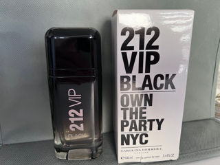 Carolina Herrera 212 VIP Black